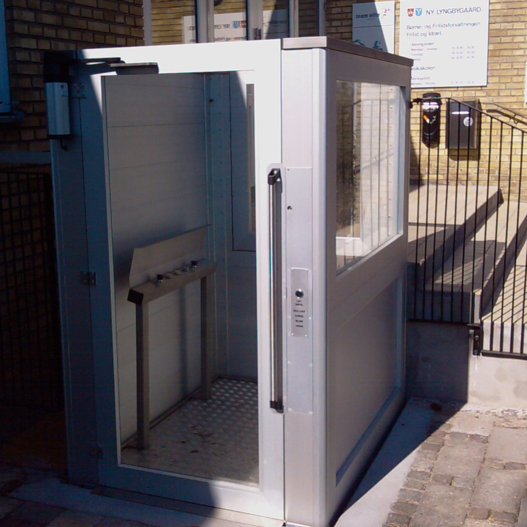 Handicap elevator with open or closed shaft- gallery 12 | HYDRO-CON Elevator A/S