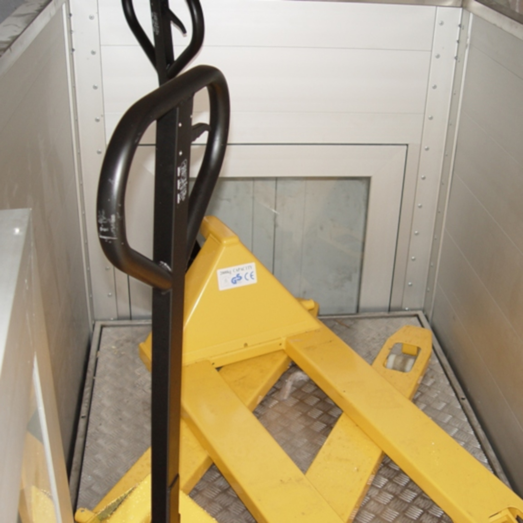 Kælderelevator til gods - galleri 11 | HYDRO-CON Elevator A/S