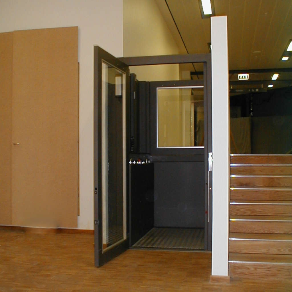 Handicapelevator med tandstang - galleri 7 | HYDRO-CON Elevator A/S
