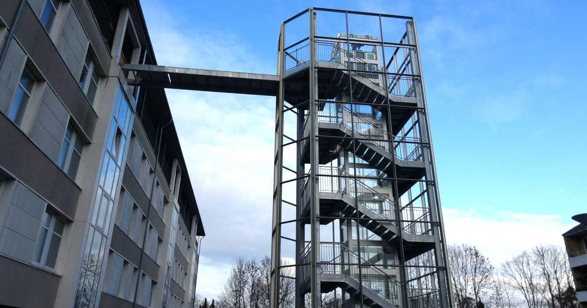 Outdoors elevator for Urban City | HYDRO-CON Elevator A/S