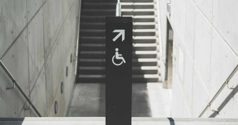 Handicappet arbejdspladsindretning | HYDRO-CON A/S